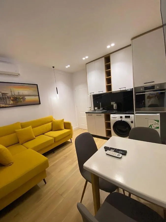 Jasemin Apartament Blloku Tirana 0*,  Albania