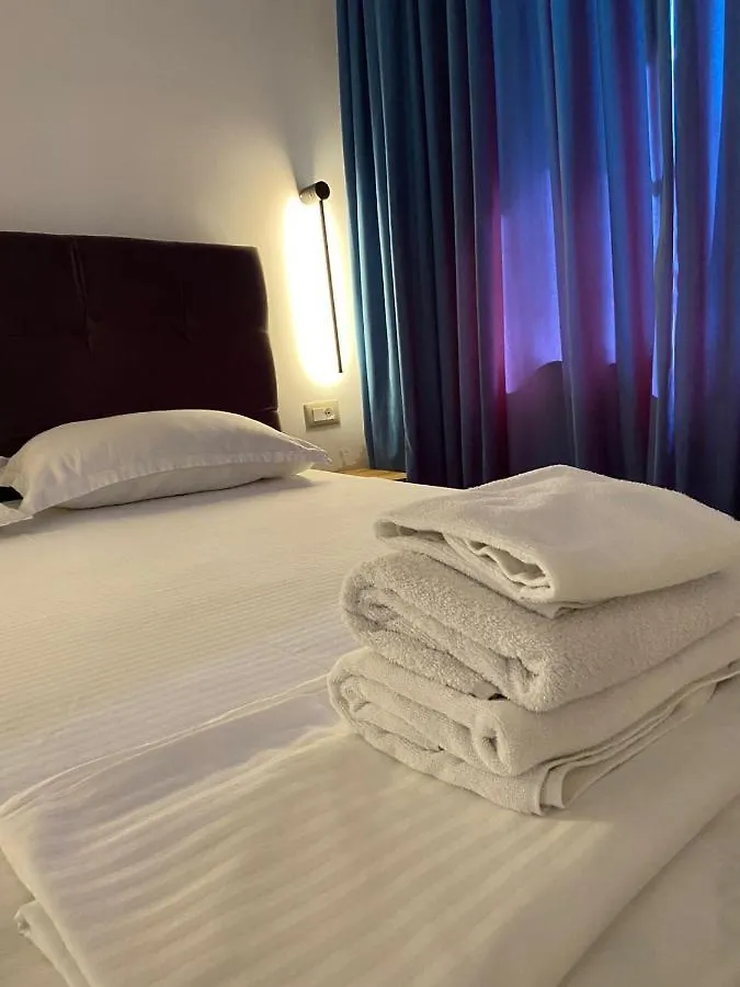Jasemin Apartament Blloku Tirana